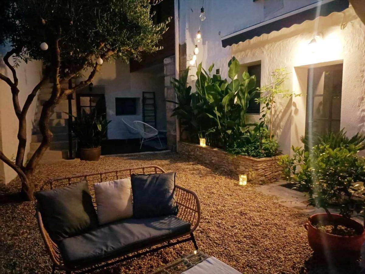 La Cachette Bed & Breakfast Aigues-Vives  Exterior photo